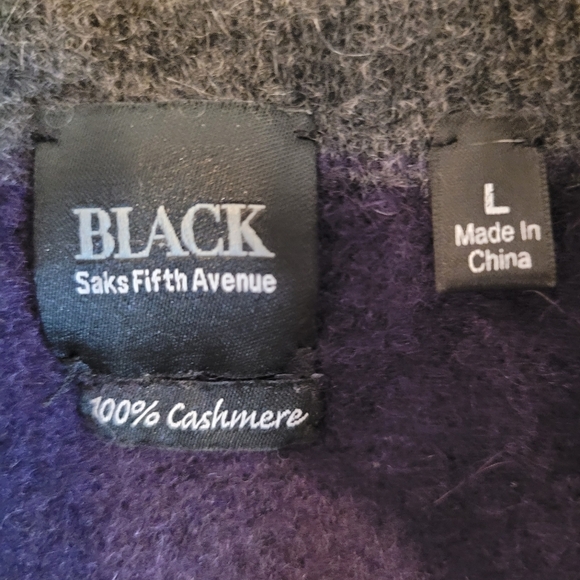 BLACK by Saks 5th Ave navy cashmere 1/4 zip pullover sweater - L.         G11 - Picture 3 of 6